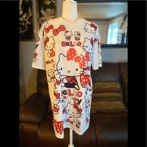 SOLD ✅HELLO KITTY women oversized T-Shirt dress